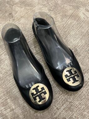 🌸🌸 TORY BURCH FLATS 🌸🌸